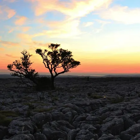 호텔 Crina Bottom - Offgrid Mountain Escape In The Yorkshire Dales National Park *