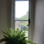 Crina Bottom - Offgrid Mountain Escape In The Yorkshire Dales National Park * Ingleton (North Yorkshire)