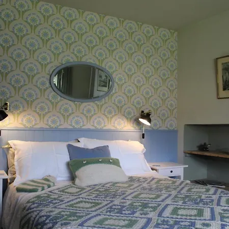 Gasthof Crina Bottom - Offgrid Mountain Escape In The Yorkshire Dales National Park